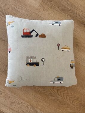 H&M Cream Kids' Pillow with Colorful Vehicle Motifs